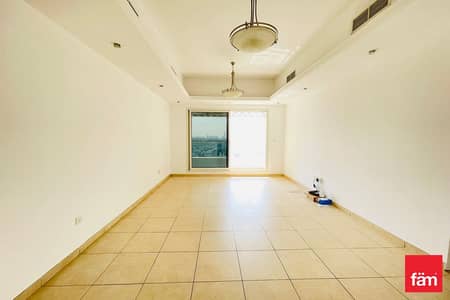 1 Bedroom Flat for Rent in Jumeirah Lake Towers (JLT), Dubai - PRICE REDUCED | 1BHK | BALCONY | NEAR METRO & PARK