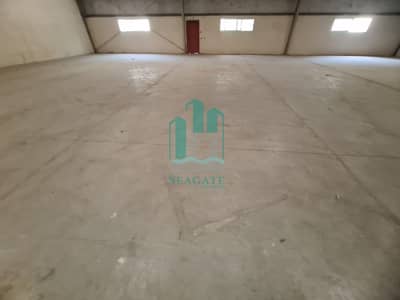 Warehouse for Sale in Al Quoz, Dubai - Best Deal!!! 20000 square feet land 11000 square feet warehouse
