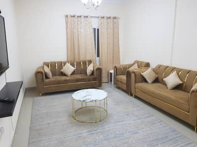 3 Bedroom Apartment for Rent in Al Taawun, Sharjah - Two rooms, a hall, a maid's room, 3 bathrooms, a large balcony, furnished with new furniture, and a view of the lake
