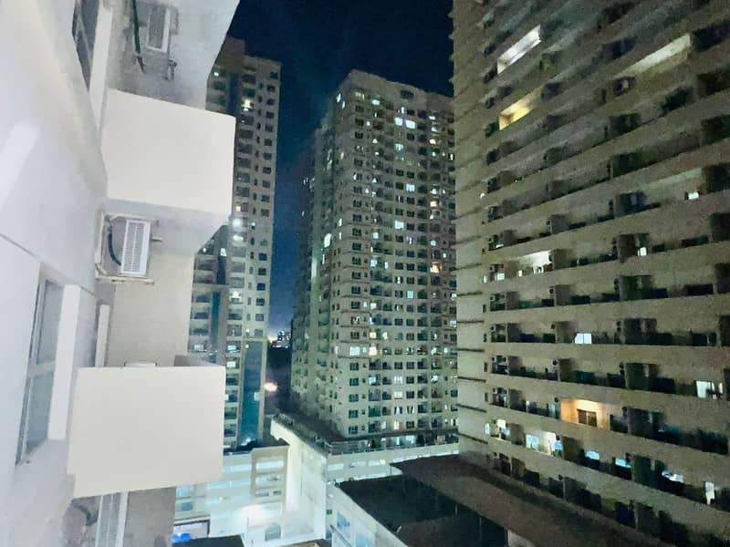 Super Deal 1BHK Flat for Sale in Lilies Tower AED  165,000/-