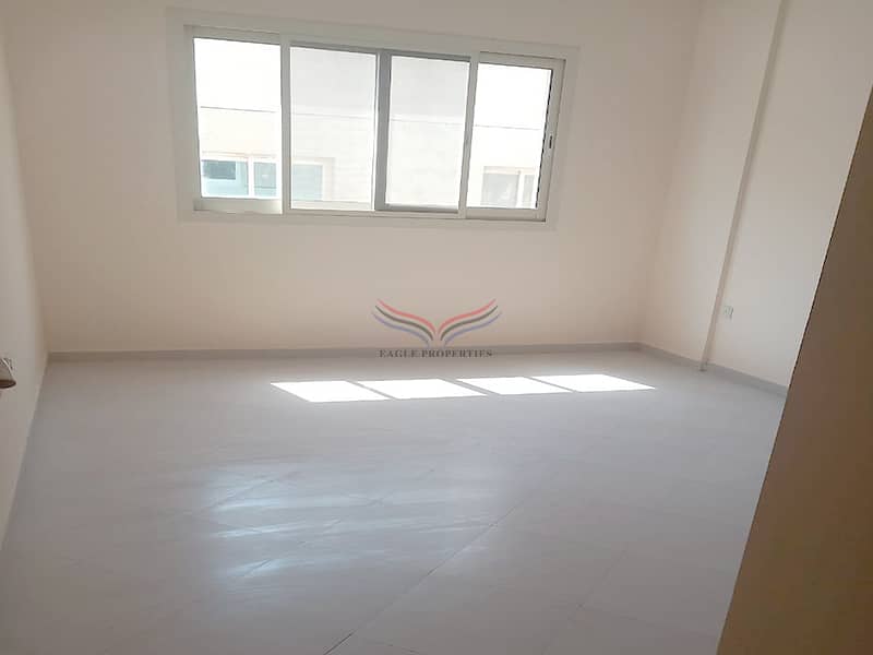 位于慕海斯纳街区,慕海斯纳4区 1 卧室的公寓 43000 AED - 6981036 位于慕海斯纳街区,慕海斯纳4区 1 卧室的公寓 43000 AED - 6981036