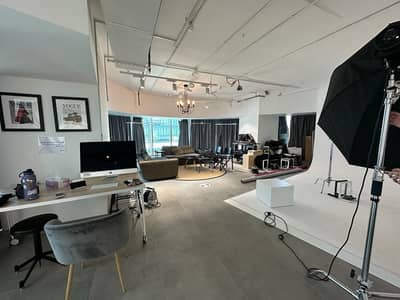Office for Rent in Business Bay, Dubai - Photo Studio Space | Makeup, Changing Room