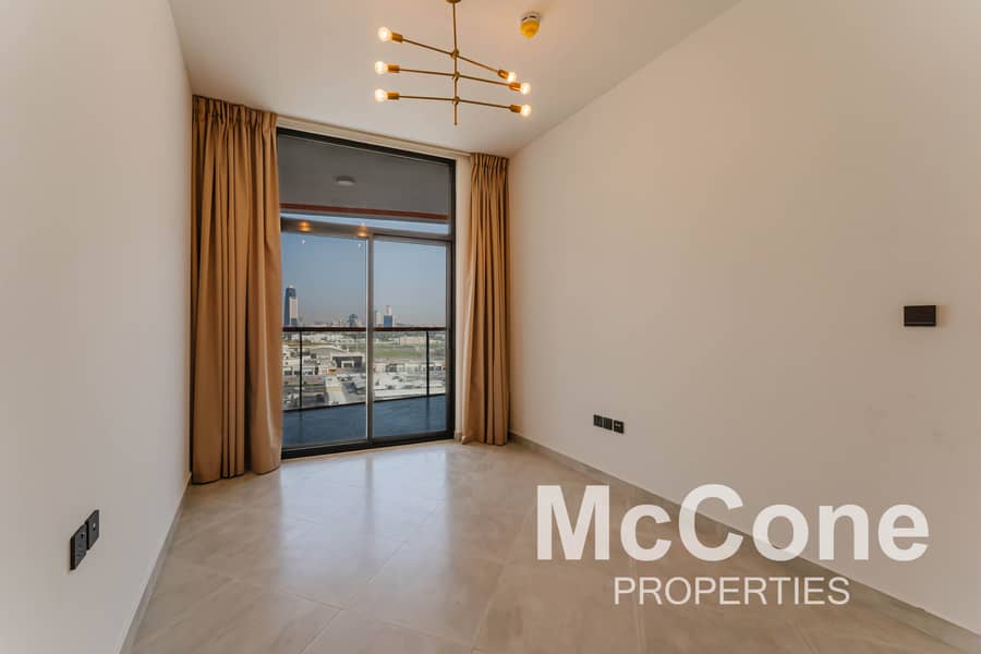Luxurious Finish | Brand New | Large Balcony Luxurious Finish | Brand New | Large Balcony