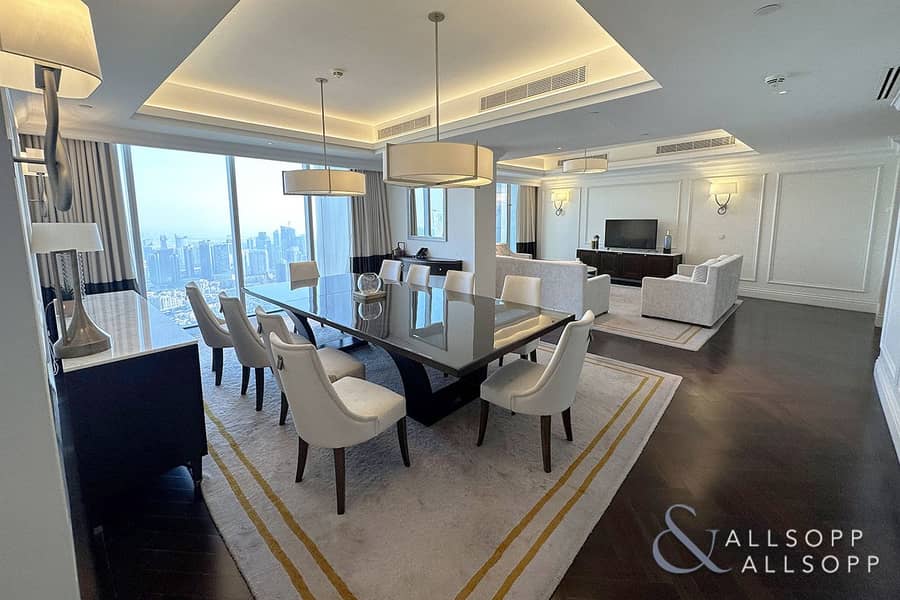 位于迪拜市中心，谦恭大道大厦 4 卧室的公寓 1350000 AED - 6978342