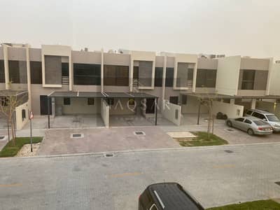 3 Bedroom Townhouse for Rent in DAMAC Hills 2 (Akoya by DAMAC), Dubai - 3 BR + Maid Room |  Well Maintained | Spacious