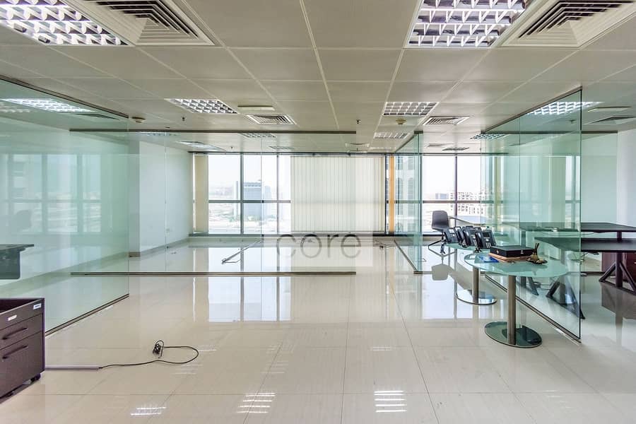 Fully Fitted Office | 4 Partitions | Pantry
