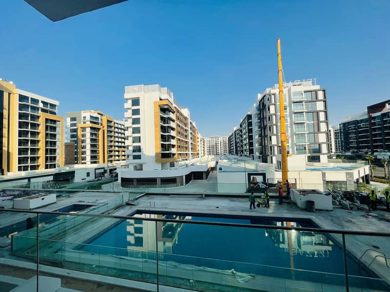 CONNECTED BALCONY  | POOL VIEW | FLEXIBLE CHEQUES