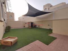 Semi independent 5 Bedroom One bedroom down and Private Garden 160k