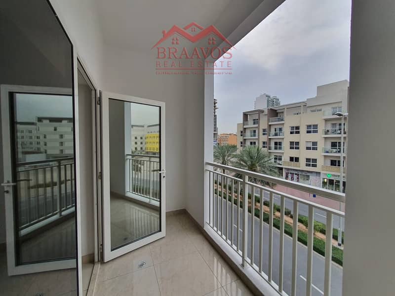 SPACIOUS LAYOUT | OPEN VIEW | WELL MAINTAINED