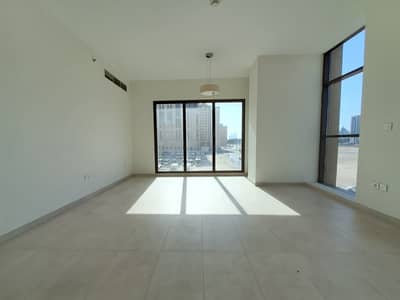 3 Bedroom Flat for Rent in Al Jaddaf, Dubai - Very nice apartment 3bhk all master rooms , large balcony open view also near metro in jaddaf dubai