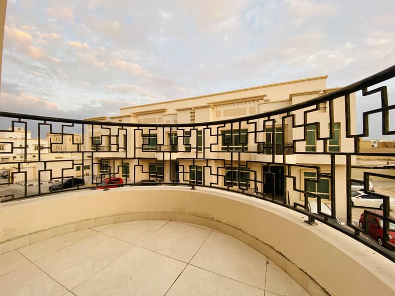 Luxurious 1BHK Apartment with Private Huge Balcony Luxurious 1BHK Apartment with Private Huge Balcony