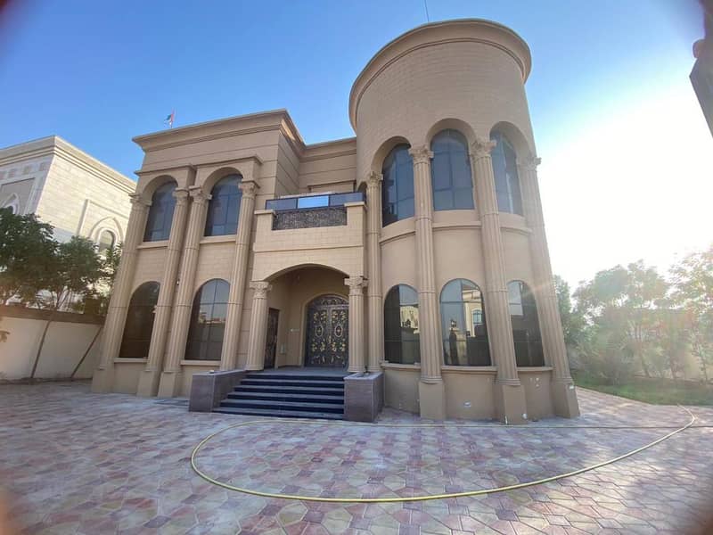 For sale a two-floors villa in Al Hoshi area Sharjah . the villa is 5 years old For sale a two-floors villa in Al Hoshi area Sharjah . the villa is 5 years old