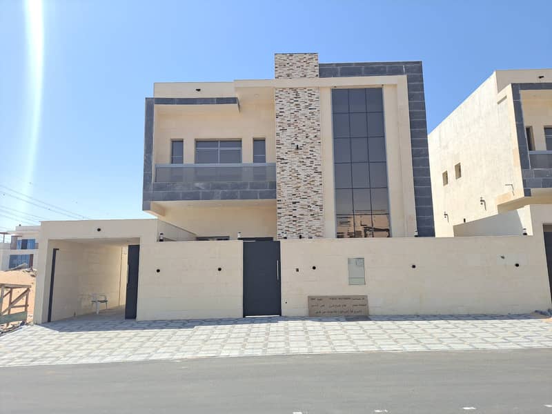 At a snapshot price and without down payment, a villa near the mosque is one of the most luxurious villas in Ajman, with a palace design