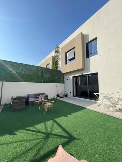 3 Bedroom Villa for Sale in Al Suyoh, Sharjah - 3 BHK Corner Villa In Private Community