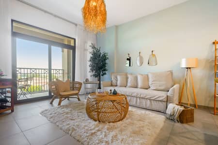 1 Bedroom Apartment for Rent in Umm Suqeim, Dubai - Iconic Views Apt with Balcony Close to the Beach