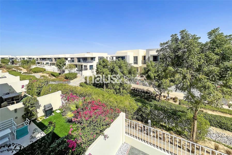 Single Row | Close to Pool and Park | Maple 3 Single Row | Close to Pool and Park | Maple 3