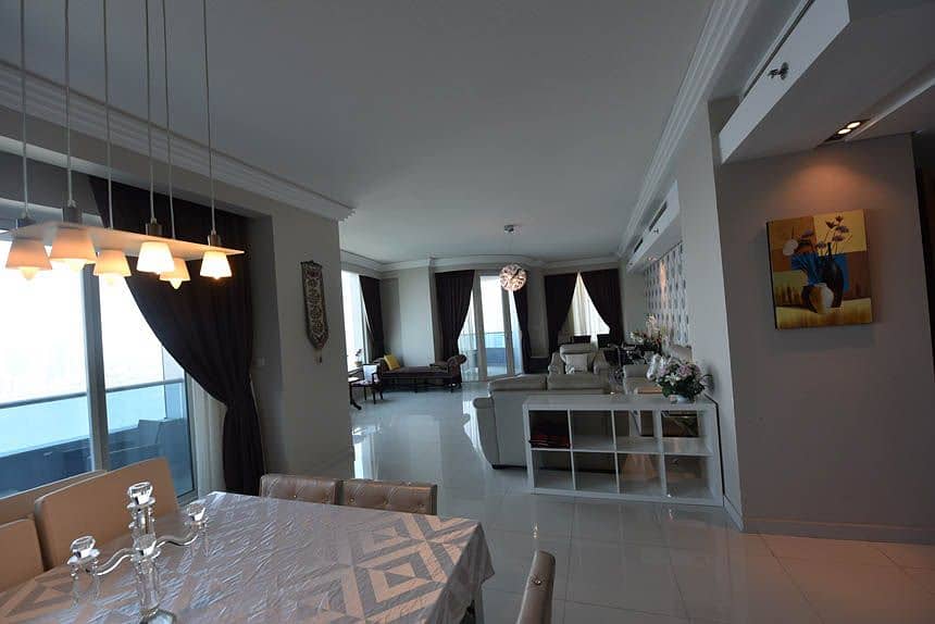 Spacious 4 beds luxury apartment Full Lagoon View