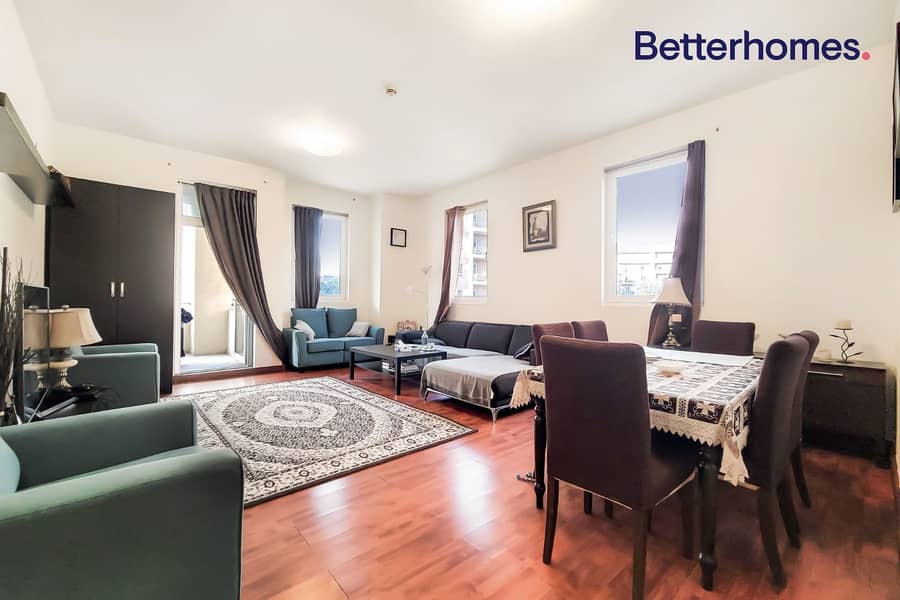 Spacious | Upgraded Corner Unit | Near To Park