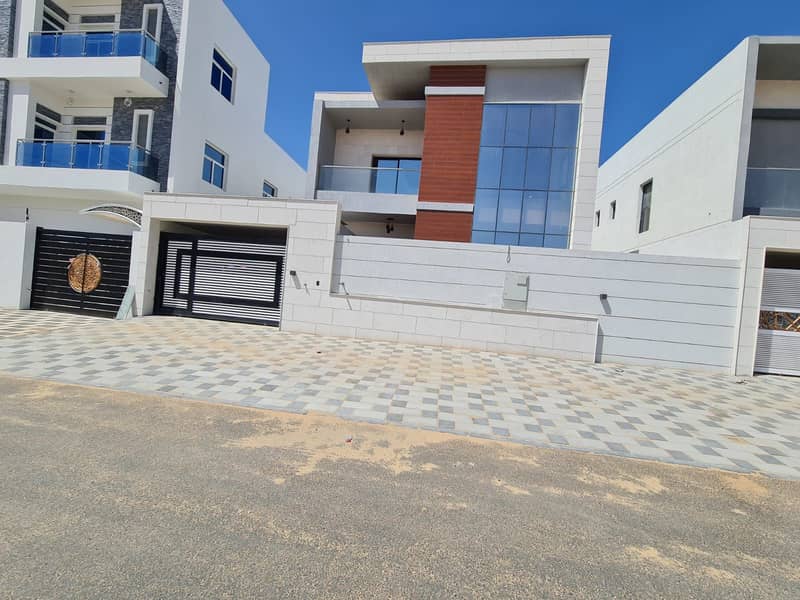 At a snapshot price and without down payment, a villa near the mosque, one of the most luxurious villas in Ajman, with a palace design, super deluxe f