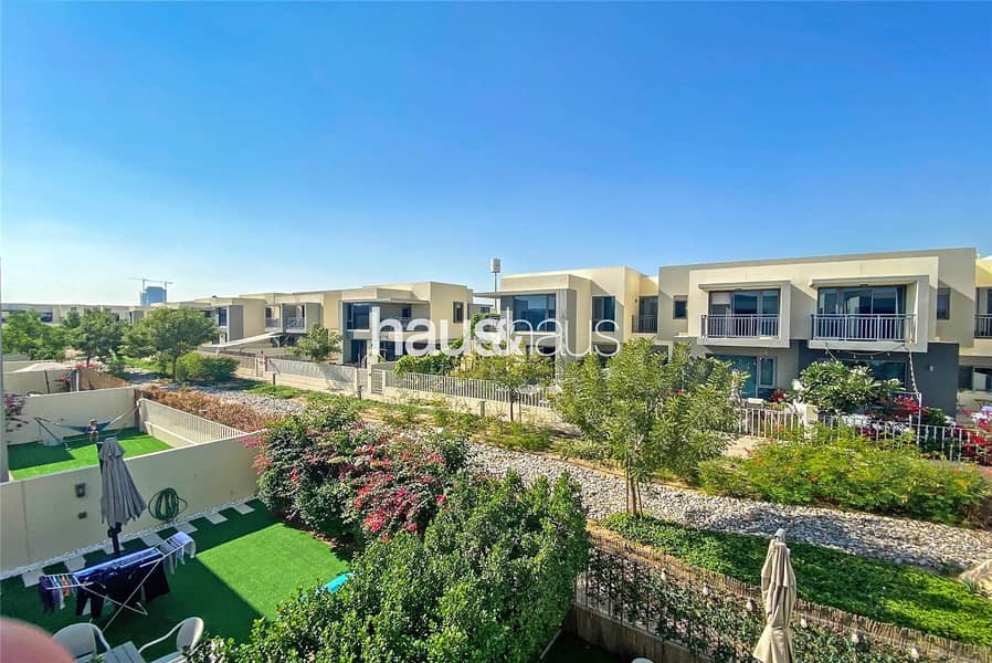 Superb Location | Vacant on Transfer | View Today Superb Location | Vacant on Transfer | View Today