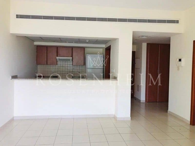 High Floor | Well Maintained |Tenanted One Bedroom