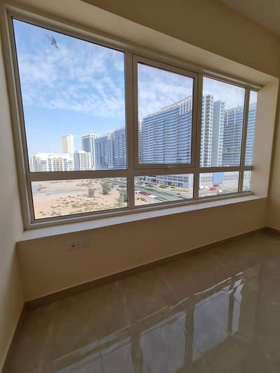 2 Bedroom Flat for Rent in Dubai Residence Complex, Dubai - Luxurious 2BHK -Maids Room - 4 washrooms -Near Aquila School -Panoramic