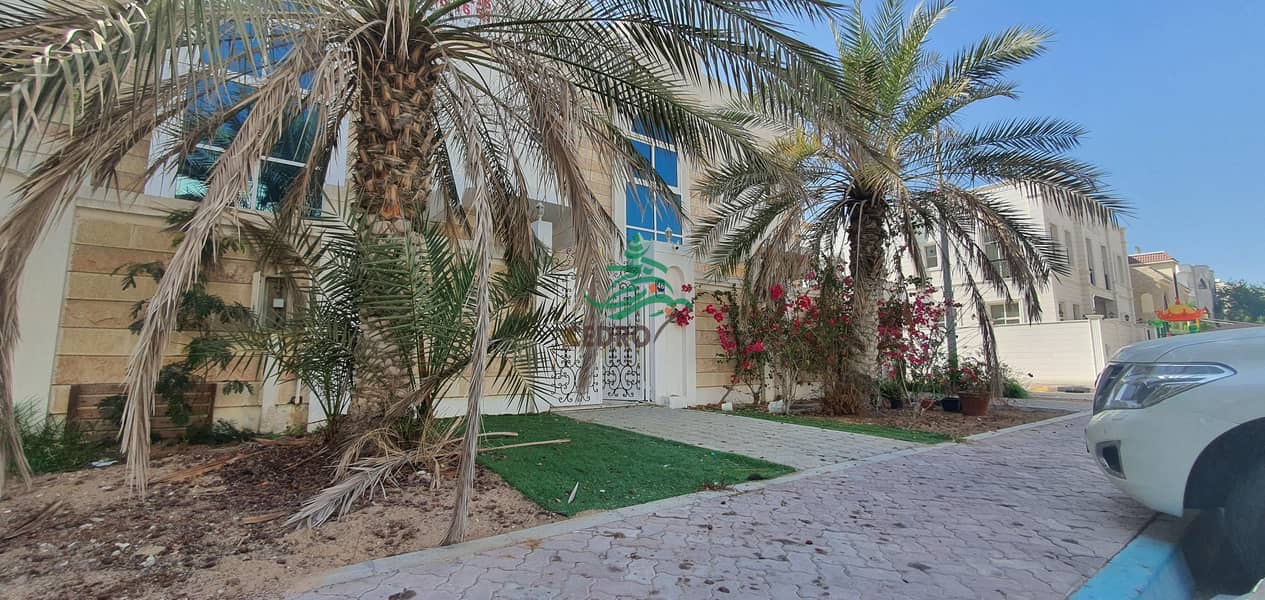 Вилла в Аль Халидия, 5 спален, 130000 AED - 7293331 Вилла в Аль Халидия, 5 спален, 130000 AED - 7293331