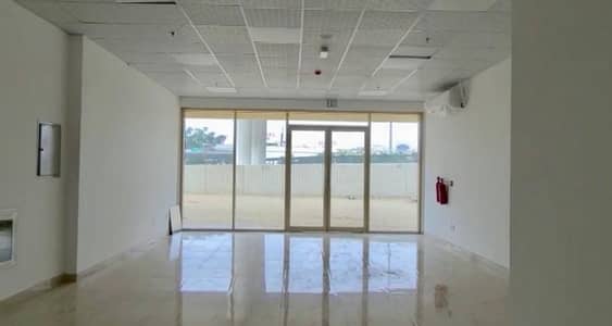 Shop for Rent in Muwaileh, Sharjah - BRAND NEW SINGLE DOOR SHOP WITH ATTACHED  TOILET AVAILABLE IN AL MUWEILAH AREA NEAR OLD NESTO HYPERMARKET