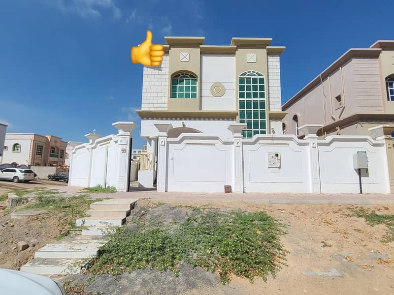 Apartment for sale in Ajman, Al Rawda 3 An area of ​​5 thousand feet With electricity and water