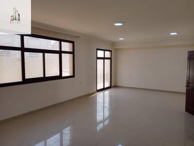 Villa de 4 chambres à à louer à Mohamed Bin Zayed City, Abu Dhabi - Villa à Mohamed Bin Zayed City, 4 chambres, 170000 AED - 7296180