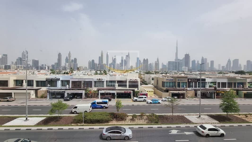 Dubai Skyline View | Bright Apt | 12 PYT | Free Maintenance