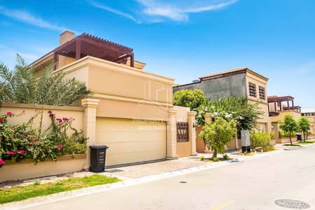 4 Bedroom Villa for Sale in Al Raha Golf Gardens, Abu Dhabi - Gorgeous 4+Maid in Premium Location!