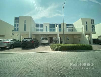 4 Bedroom Villa for Sale in DAMAC Hills 2 (Akoya by DAMAC), Dubai - Bright & Spacious 4 BR| Single Row | Vacant | Private Garden