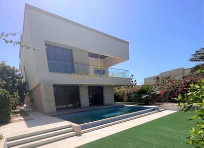 5 Bedroom Villa for Rent in Saadiyat Island, Abu Dhabi - Impressive Stand Alone Private Swimming Pool