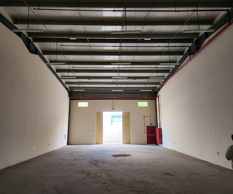 2500 sq ft Warehouse available in Al Saaja Industrial Area