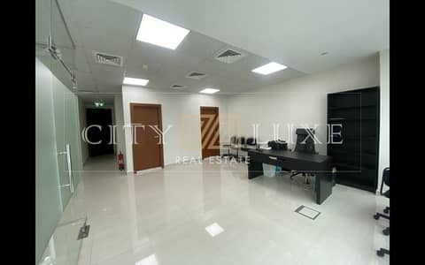 Office for Rent in Business Bay, Dubai - Vacant | Canal View | 2 Partitions | High Tech