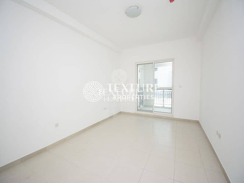 Exclusive |Spacious 2 Bed | Vacant