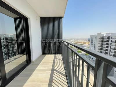 3 Bedroom Flat for Rent in Yas Island, Abu Dhabi - Corner Unit | Building 8 | Community View