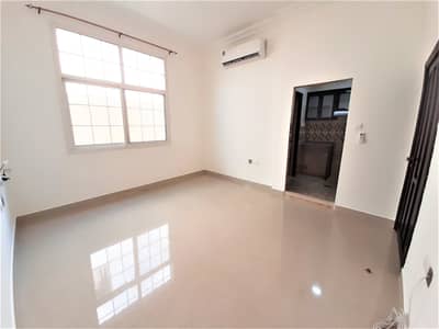 Studio for Rent in Al Mushrif, Abu Dhabi - 0% Commission |Free ADDC | Deluxe Studio| Parking available