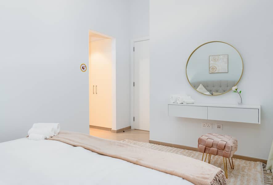 11 Master bedroom