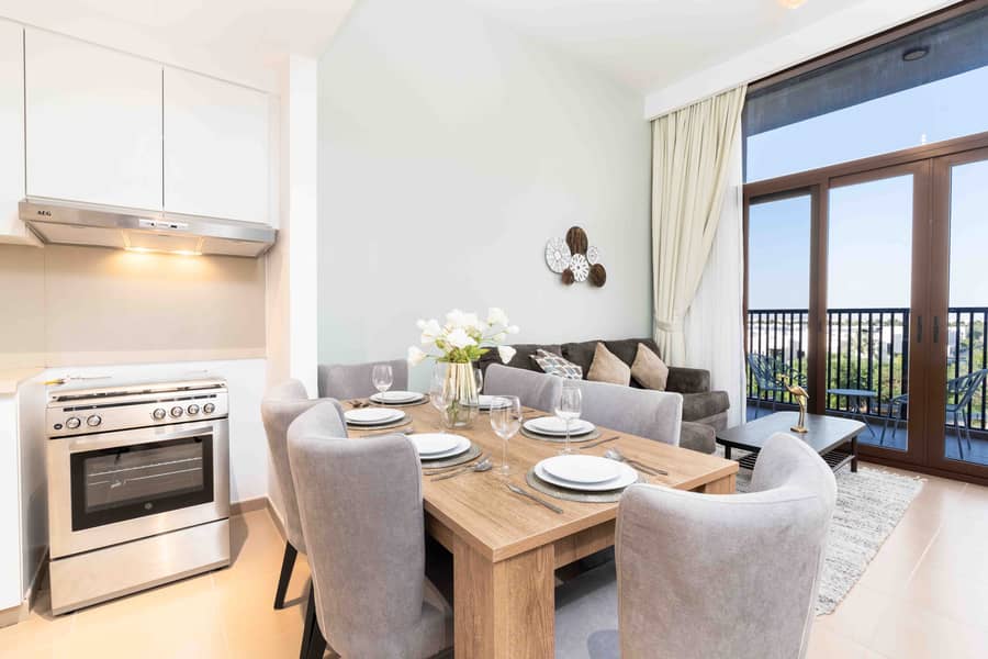 12 Living/Dining