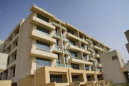 1 Bedroom Apartment for Rent in Al Raha Beach, Abu Dhabi - Top Standard 1 BR Apartment in Al Zeina 1 Bedroom Apartment for Rent in Al Raha Beach, Abu Dhabi - Top Standard 1 BR Apartment in Al Zeina