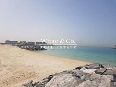 ارض سكنية  للبيع في جميرا، دبي - ارض سكنية في جزيرة جميرا باي،جميرا 200000000 درهم - 7305720