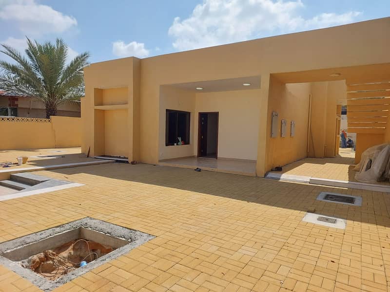 Вилла в Аль Мансура, 4 cпальни, 60000 AED - 7305879