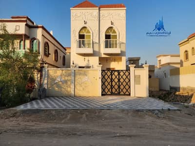5 Bedroom Villa for Sale in Al Mowaihat, Ajman - For sale, a super deluxe finishing villa. Gypsum decorations and architectural decorations.
