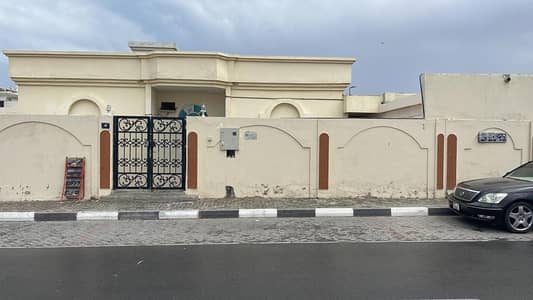 For rent villa in Al Azra area in Sharjah  \main Street