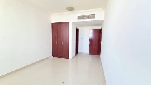 2 Bedroom Flat for Rent in Al Taawun, Sharjah - Specious 2bhk available for rent with balcony  open view  ready to move apartment