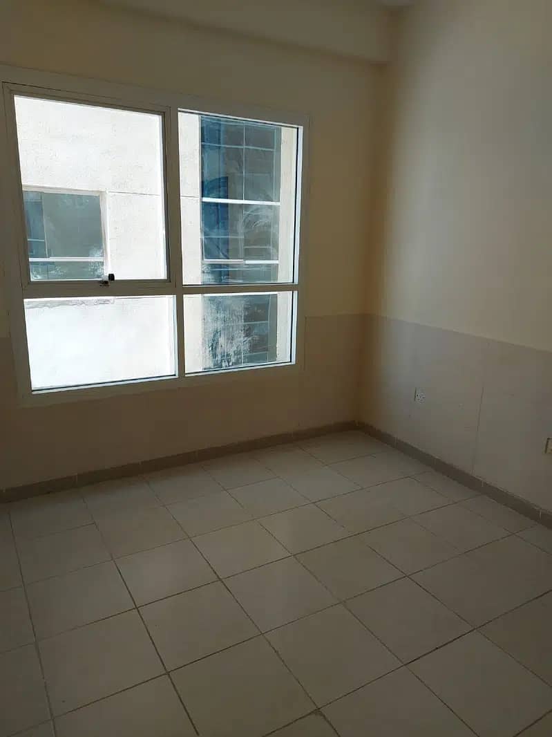 HOT DEAL !! 1BHK FOR SALE IN GARDEN CITY OPEN KITCHEN 130,000 AED ONLY. . HOT DEAL !! 1BHK FOR SALE IN GARDEN CITY OPEN KITCHEN 130,000 AED ONLY. .