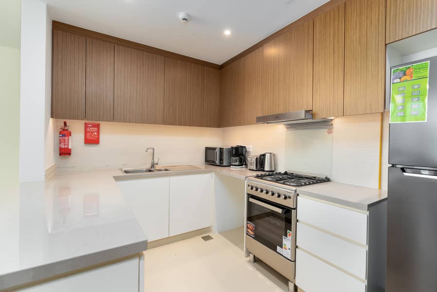 10 Kitchen