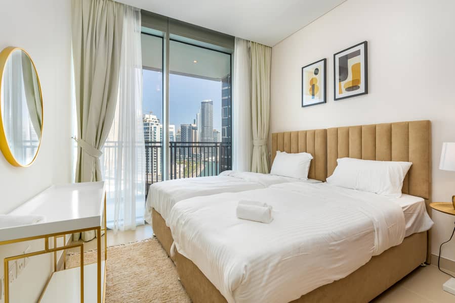 18 2nd bedroom